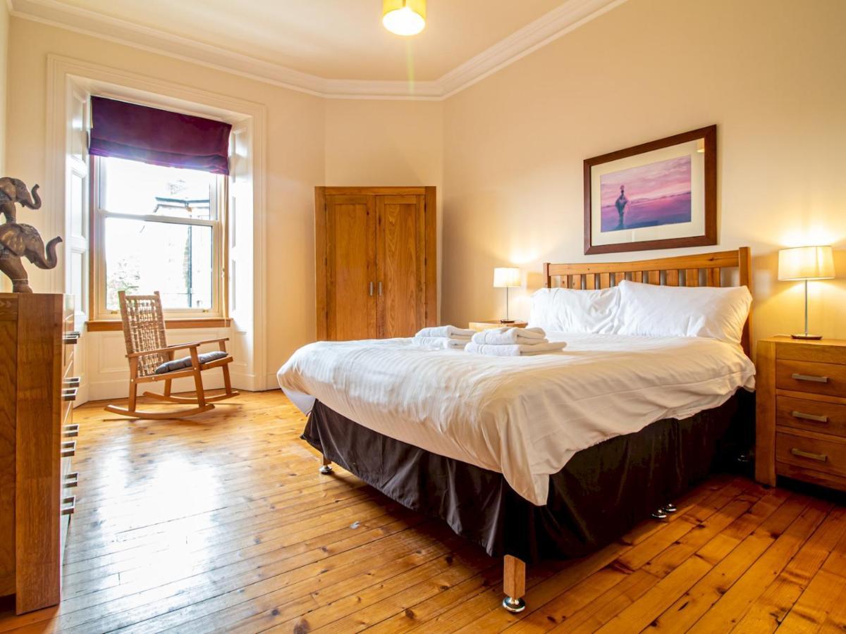 Pass The Keys Beautiful And Bright Georgian Style Morningside Apartment Edinburgh Ngoại thất bức ảnh